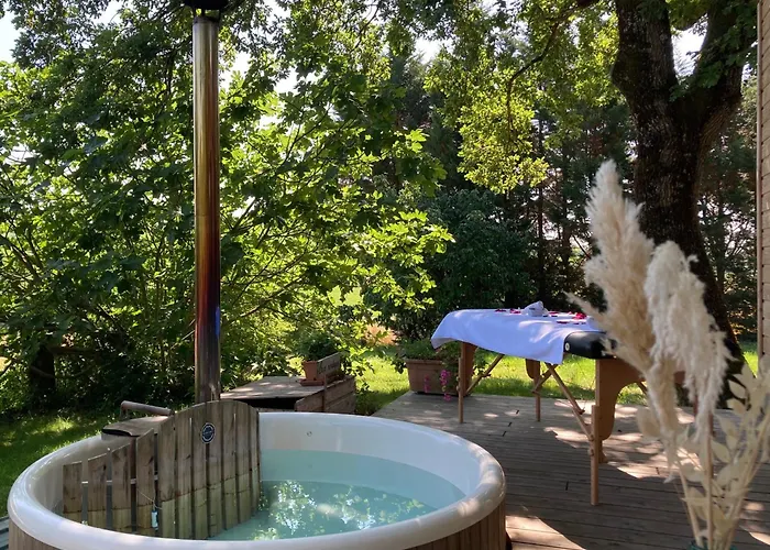 La Petite Cabane, Escapade Romantique Gasthuis *