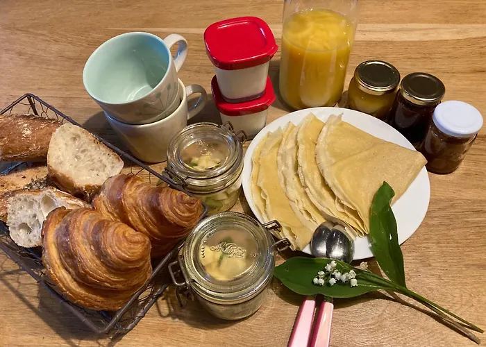 Gasthuis La Petite Cabane, Escapade Romantique Maureville